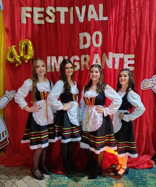 Voto Popular aproxima comunidade da escolha das Soberanas de Coqueiros do Sul